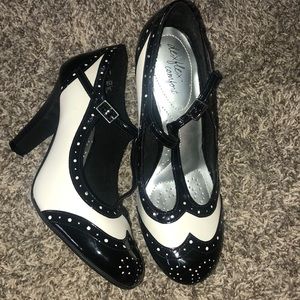 Oxford heels